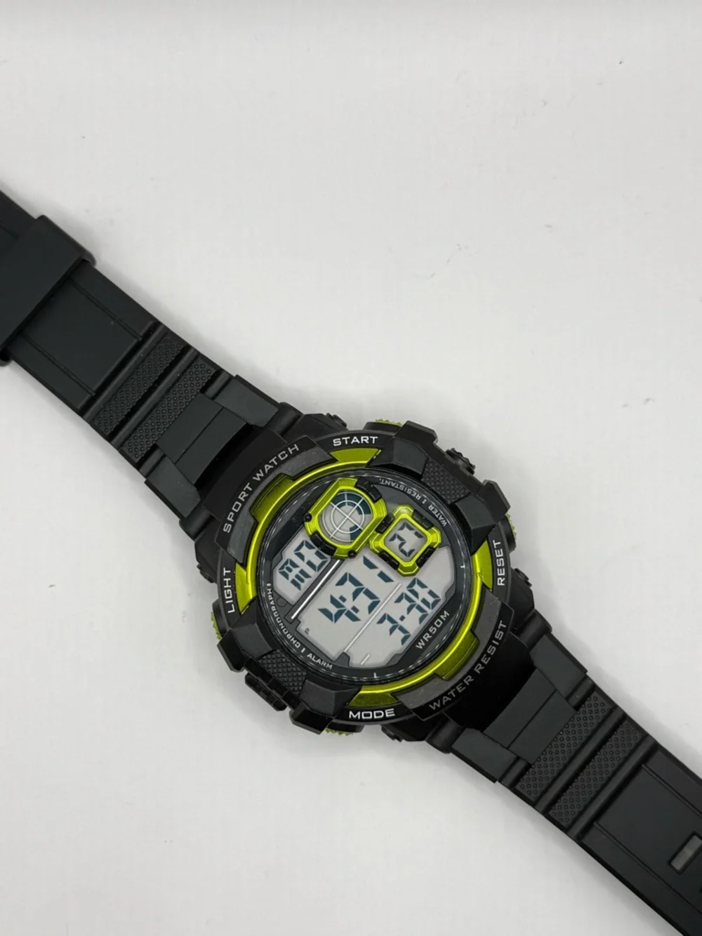 George Men's Digital Sport Wristwatch Plastic Strap Black Yellow Bezel Beautiful